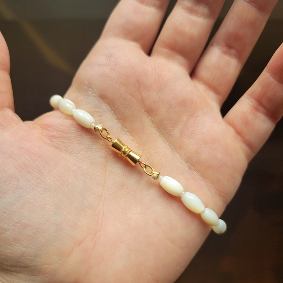 Vintage Dainty Mother of Pearl Shell Turquoise Bead Beaded Necklace - Picture 7 of 7